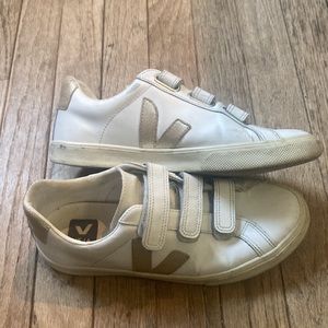 Veja Recife — size 6